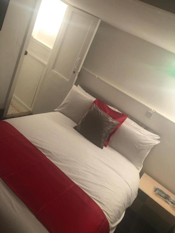 Kirubash Central Pier Hotel Blackpool Eksteriør billede
